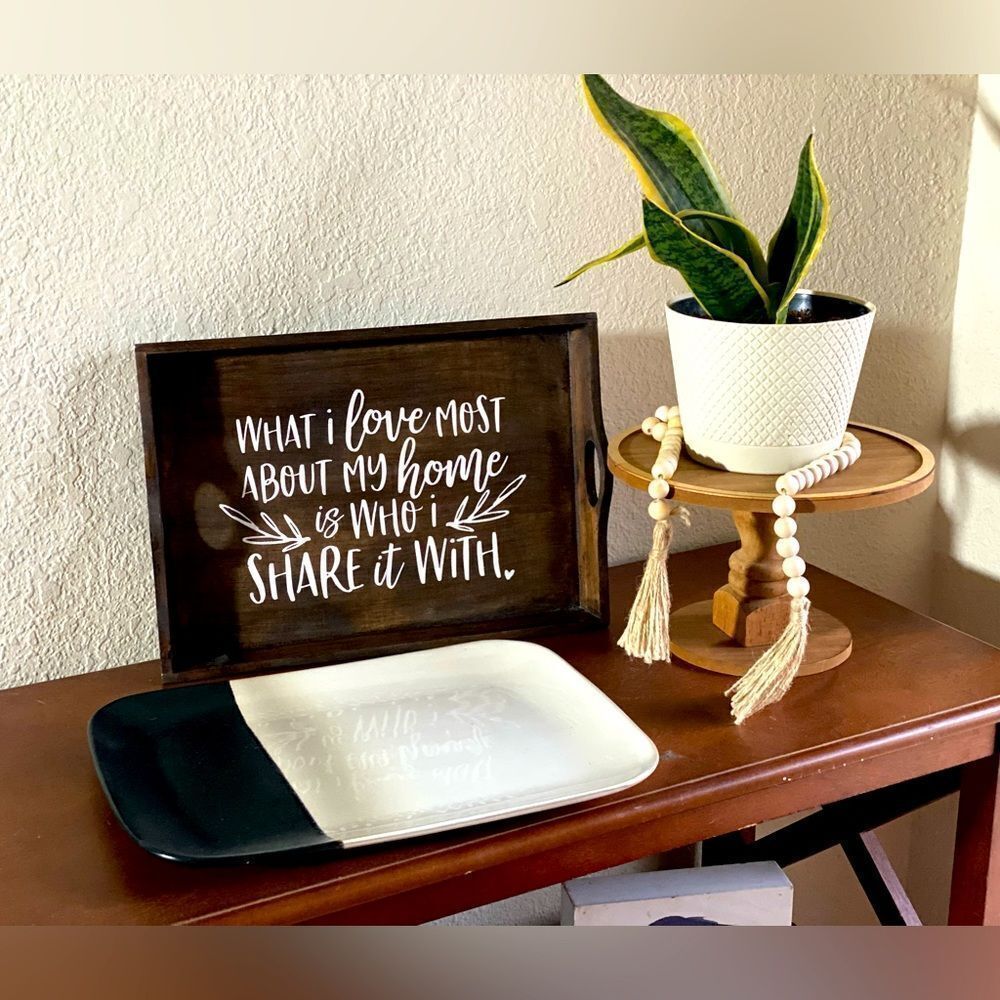 ‎Inspirational wood tray
